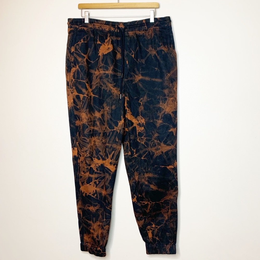 Elwood splatter pants